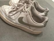 Nike AirForce zu verkaufen - Idstein