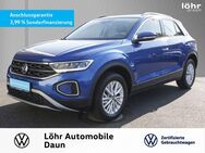 VW T-Roc, 1.5 TSI, Jahr 2023 - Daun