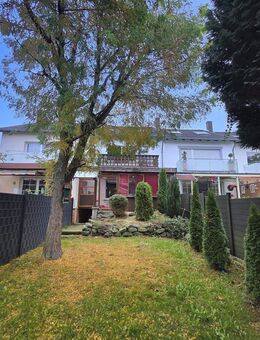 *Charmantes Reihenmittelhaus mit Potenzial in begehrter Lage von Elsen* - Paderborn