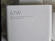 67 Watt Netzteil in weiß, Schnellladegerät, hyper-charger abzugeben - Dresden
