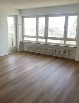 Große 3 Zi. Whg. mit Balkon in ruhiger Lage näche UNI! (3.3) - Kassel