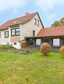 Hildesheim - Wätzum: Charmantes Einfamilienhaus mit Wintergarten und Garten! - Algermissen