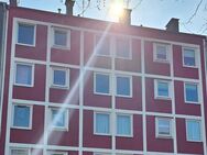 Im Zentrum von Wuppertal Barmen Gewerbeeinheit und 2 Etagenwohnungen inkl. Balkon und PKW Stellplätze - Wuppertal