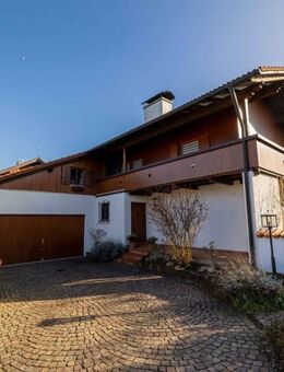 RE/MAX - Exklusives Einfamilienhaus! - Tiefenbach (Landkreis Landshut)