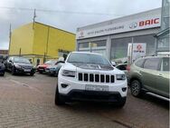 Jeep Grand Cherokee 3.0 CRD Sport/ 3,5 t Anhängelast/Navi/Sitzheiz. - Flensburg