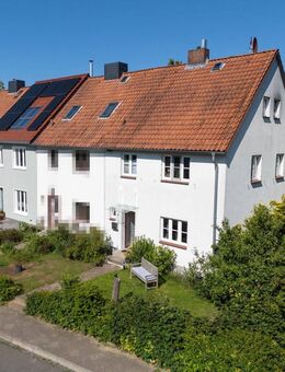 Attraktives Reihenendhaus mit Garten und Vollkeller im beliebten Roten Feld - Lüneburg