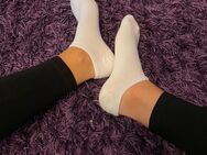 Getragene Socken, Bilder von meinen Füßen und Fußvideos von jungem 18 jährigen Mädchen ❤️🦶🏻 - Seevetal