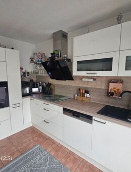 Häcker Küche 3 Jahre alt - Hiddenhausen