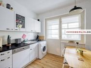 IMMOBERLIN.DE - Liebenswürdige Altbauwohnung mit Loggia in attraktiver Lage - Berlin