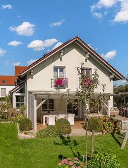 Familiennest mit Naturgarten am Feldrand - Einfamilienhaus in Landau an der Isar - Landau (Isar)