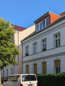 Attraktive 2-Zimmer Altbauwohnung in Babelsberg - Potsdam
