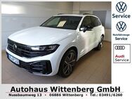 VW Touareg, 3.0 V6 TDI R-Line, Jahr 2024 - Wittenberg (Lutherstadt) Wittenberg