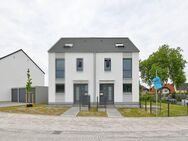 Neubaudoppelhaushälfte mit Terrasse, Garten und Garage im schönen Beerenbruchviertel - Castrop-Rauxel