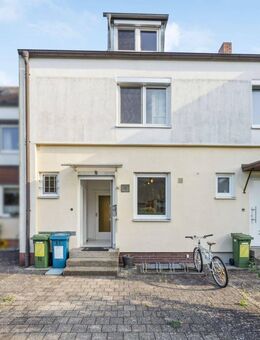 Gepflegtes Reihenmittelhaus mit eigenem TG-Stellplatz, unweit der AUDI AG in Ingolstadt - Ingolstadt