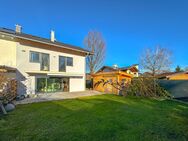 Exklusive Doppelhaushälfte in Bruckmühl - Modernes Wohnen mit Stil und Komfort - Ruhige Wohnlage - Bruckmühl