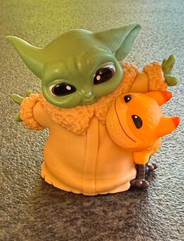 Star Wars The Bounty Collection Serie 5, Grogu Figur in mit Loth-Katze Pose - Kaiseraugst