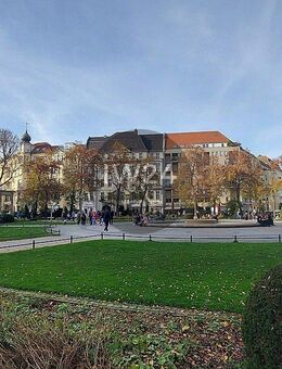 Tolle Altbauwohnung am Viktoria-Luise-Platz direkt zum einziehen - Berlin