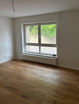 Zentrumsnah & komfortabel: 3-Zimmer-Wohnung mit ruhigem Innenhof - Euskirchen