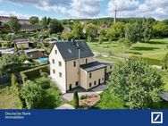 Wohnen, wo andere Urlaub machen - großzügiges Einfamilienhaus mit Einliegerwohnung! - Freital