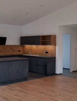 NEUBAU moderne 3 Zimmer-Wohnung mit Einbauküche - Nersingen