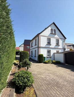 Charmantes Einfamilienhaus, liebevoll gepflegt, bezugsfertig mit Sauna & viel Fläche für Hobby oder Gewerbe - Parthenstein