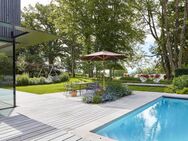 Hochklassige Architektenvilla mit offener Galerie, Seeblick und Pool - Tutzing