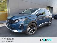 Peugeot 3008, Hybrid 225 Roadtrip 180°, Jahr 2021 - Potsdam