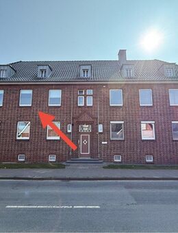Charmante Altbauwohnung mit eigenem Grundstück und Garage im Zentrum von Otterndorf - Otterndorf