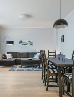 Kürzlich renovierte Wohnung mit hochwertigen - Frankfurt (Main)