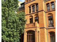 Repräsentatives Einzeldenkmal, Baujahr 1886, 4 WE + Remise als Einfam.-Haus, saniert und liebevoll ausgebaut, zu ver... - Halle (Saale)