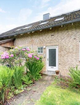 In Strandnähe an der Ostsee: Drei Wohneinheiten in einem Reihenendhaus sind bereit zum Einzug - Kiel