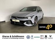 VW Golf, 2.0 TSI GTI Clubsport BLACK, Jahr 2022 - Schmallenberg