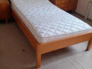 2x1 Bett mit Lattenrost und Matratze - Berlin Reinickendorf