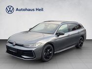 VW Passat, 2.0 l TDI R-Line, Jahr 2022 - Oberaurach