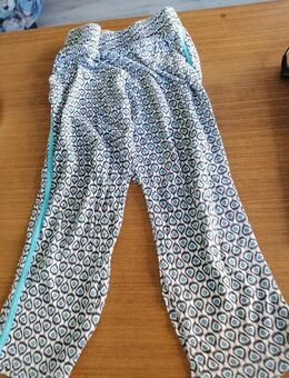Blau gemusterte Leggings - Gr. 116 - alive - Pirmasens
