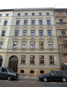 Kapitalanlage mit Gründerzeit- Charme: 2-Zimmer Whg mit Balkon - Halle (Saale)