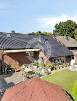 Beeindruckendes, freistehendes Einfamilienhaus mit Sauna, Outdoor-Küche und weiteren Extras - Oer-Erkenschwick