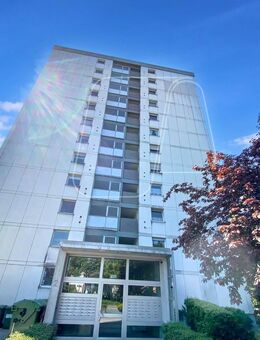 Sanierte ETW - Bezugsbereit, möbliert - Wohnfläche 89 m² - 2. OG, Aufzug -Perfekt für Kapitalanleger - Röthenbach (Pegnitz)
