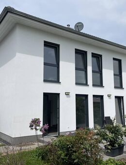 Großzügie Stadtvilla in Heide-Süd - nähe Wald u. Uni-Klinik - Halle (Saale)