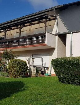 Viel Platz für die ganz Familie! Großzügiges EFH mit Garage und tollem Garten in ruhiger Top-Lage - Niedererbach