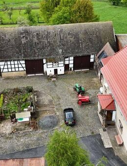 Teilweise denkmalgeschützter 3-Seitenhof in Zwenkau mit viel Potential zu verkaufen - Zwenkau