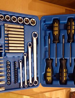 Werkzeug; hier TORX Sreckschlüssel usw. - Felsberg