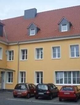 Große 3 Zimmer Wohnung mit Balkon und Einbauküche - Wolfsburg