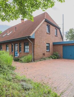 Fenomenal gepflegte Doppelhaushälfte mit Garage auf sonnigem und großem Grundstück in gefragter Lage - Rendsburg