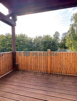 4-Zimmer-Wohnung mit Dielenboden, Tageslichtbad & Balkon - Parchim