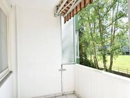 Laatzen-Mitte / 1.OG / 3-Zimmer-Wohnung mit Balkon und Tiefgaragenplatz in ruhiger Lage - Laatzen