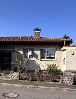 Charmantes Familienhaus in Würzburg Versbach – Viel Raum für Ihre Ideen - Würzburg
