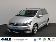 VW Touran, 1.4 TSI Highline, Jahr 2017 - Hannover