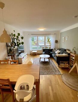 Exklusive, seniorengerechte 3-Zimmer-Wohnung mit Aufzug in begehrter Lage nahe Hauptstraße - Köln