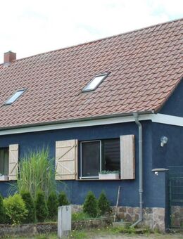 Sanierte 5-Zi.-DHH mit Garten, Pool & Garage ________________________________________ - Uckermark